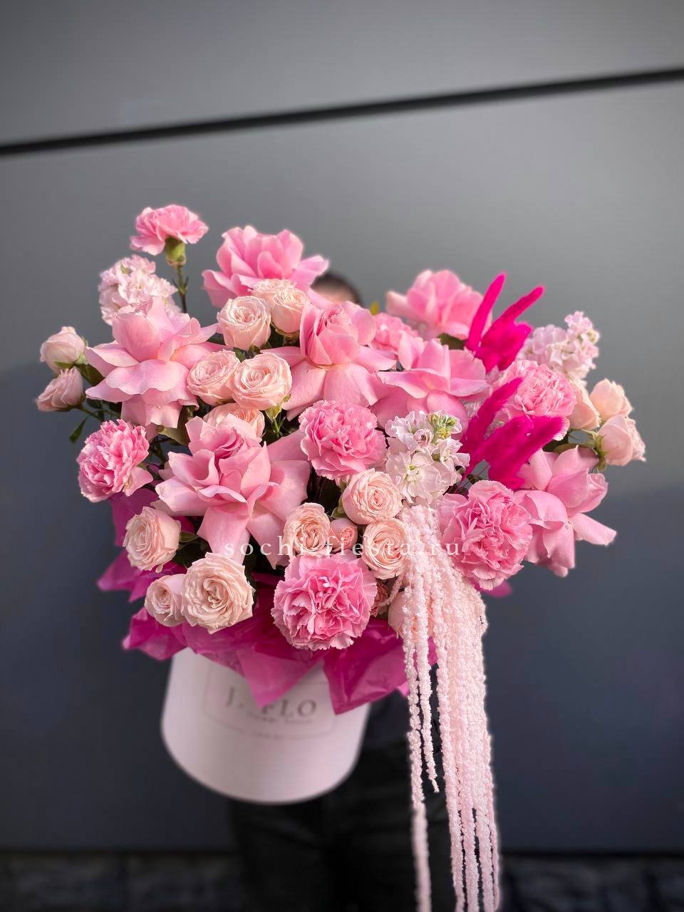 Цветы в коробках — купить в Нижнем Новгороде