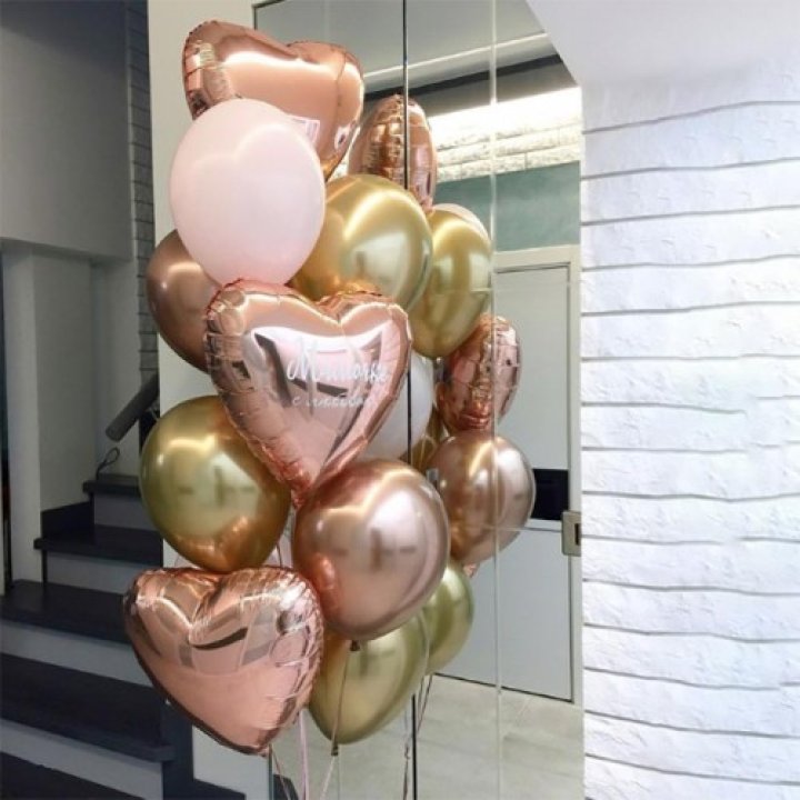 Фонтан шаров "От сердечка" с доставкой в Нижнем Новгороде