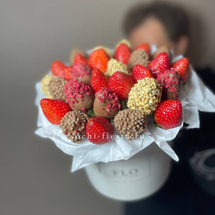 Клубника в боксе 30 ягод в Нижнем Новгороде