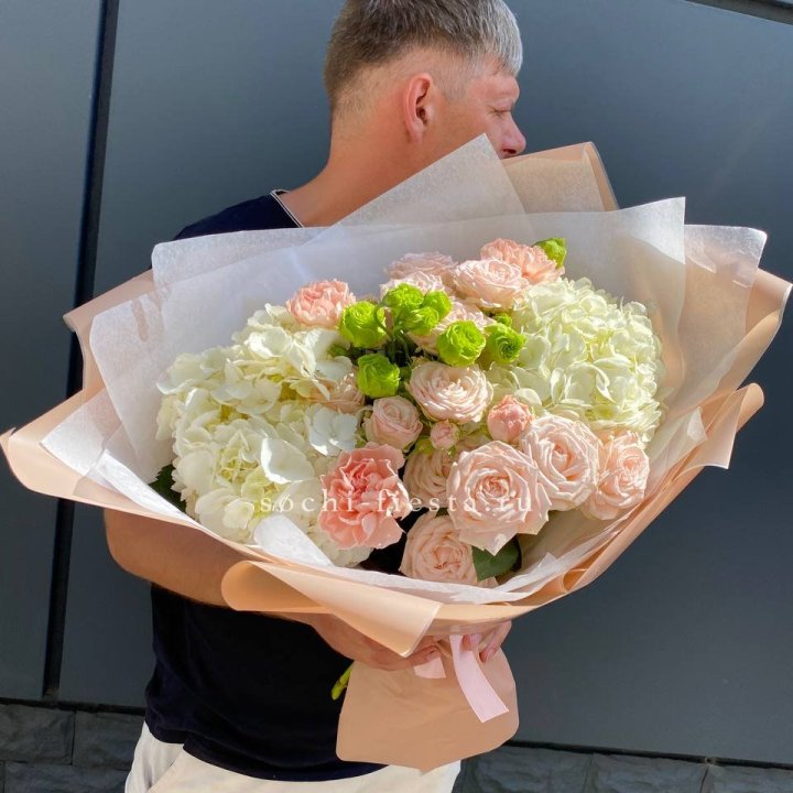 Авторский букет "Нежный крем" в Нижнем Новгороде