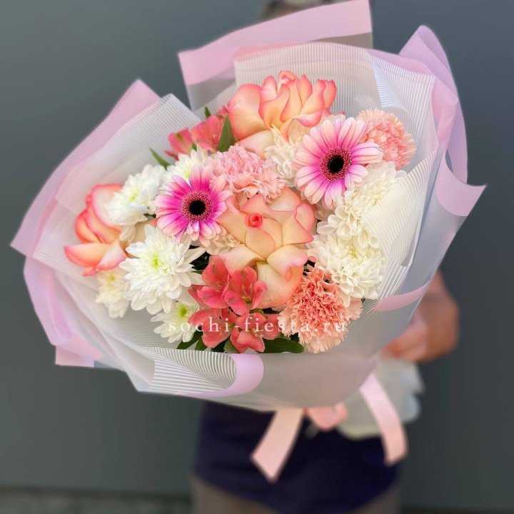 Яркий букет "Спринг" в Нижнем Новгороде