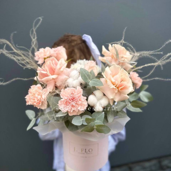 Цветочный бокс "Лесия" в Нижнем Новгороде