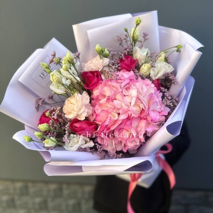 Гортензия "Перпил" в Нижнем Новгороде