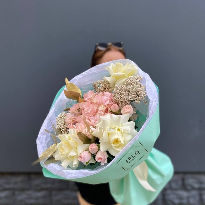 Букет "Белые ночи" в Нижнем Новгороде