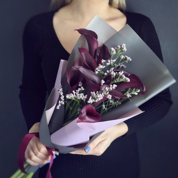 Букет фиолетовых калл в Нижнем Новгороде