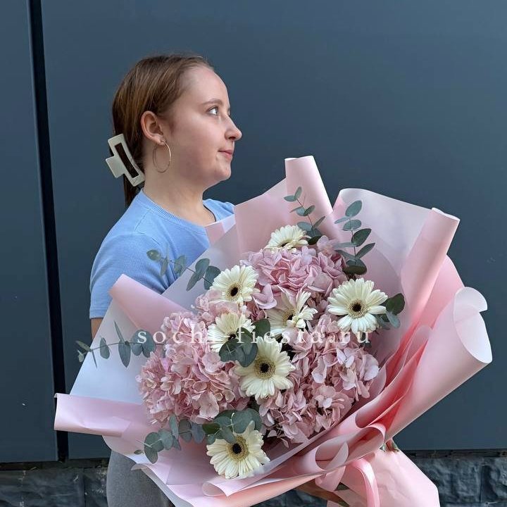 Букет "Знак любви" в Нижнем Новгороде