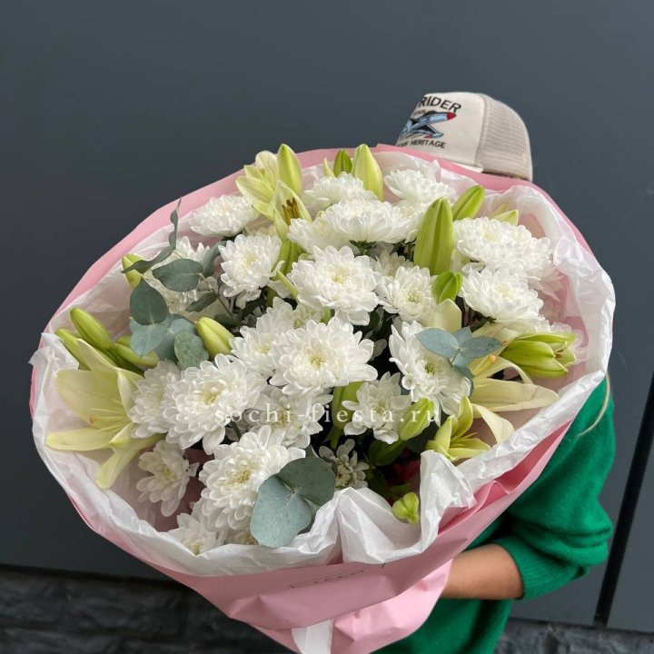  Букет  хризантемы и лилии с доставкой в Нижнем Новгороде