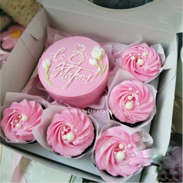 Капкейки и бенто-торт "8 марта!" в Нижнем Новгороде