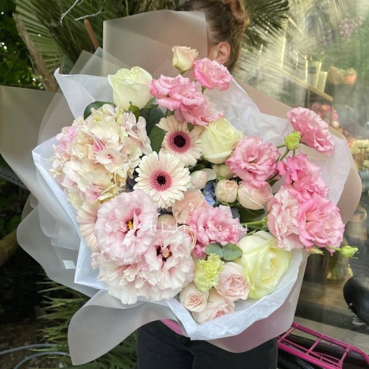 Дизайнерский букет "Лаундж пак" в Нижнем Новгороде