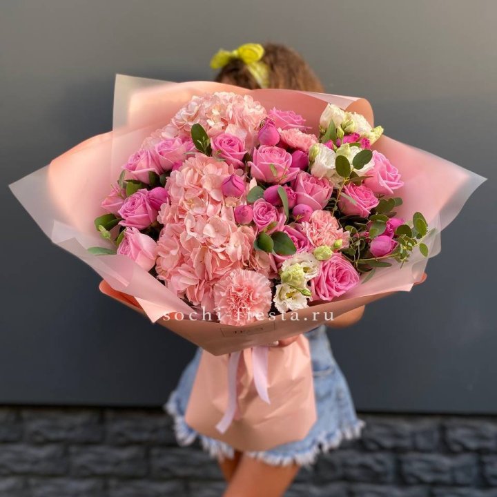 Авторский букет "Восторг" в Нижнем Новгороде