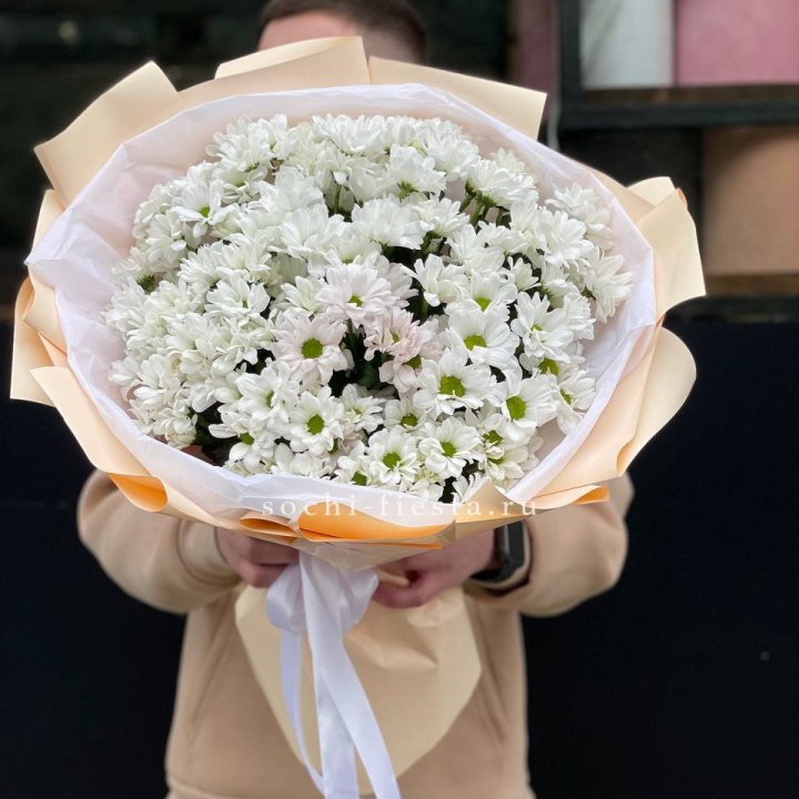  Букет хризантем в Нижнем Новгороде