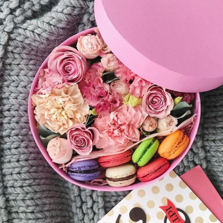 Цветочный бокс пинк в Нижнем Новгороде