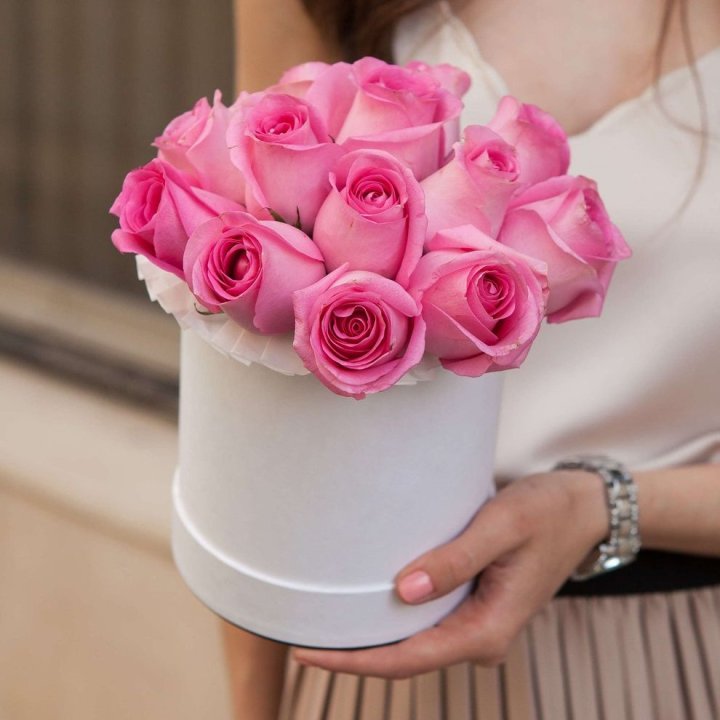 15 роз в боксе Кэтрин в Нижнем Новгороде