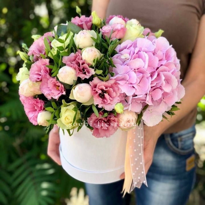 Дизайнерский цилиндр №2 в Нижнем Новгороде