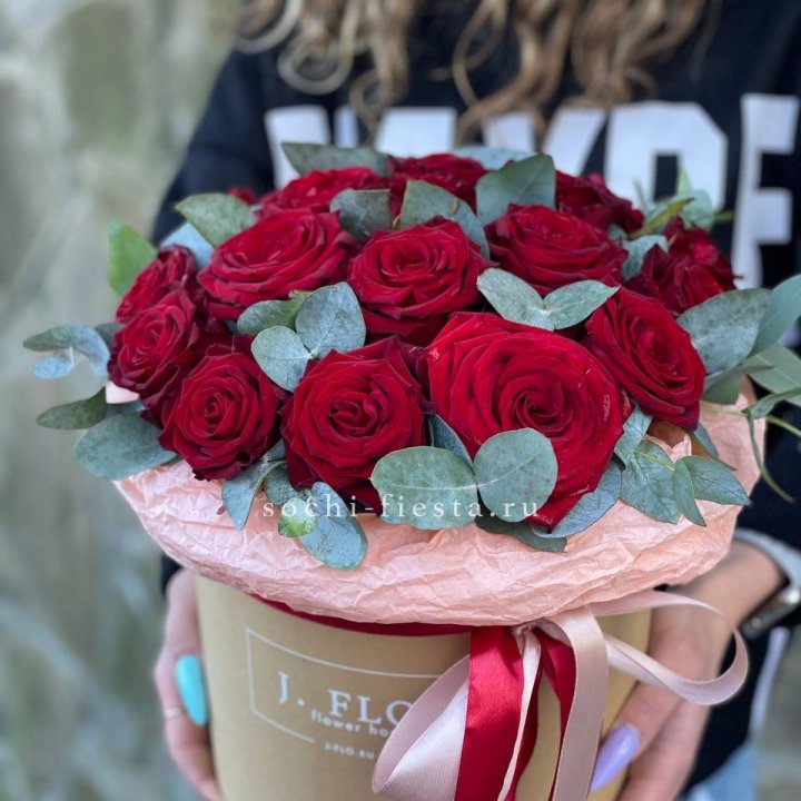 21 Красная роза в боксе №1 в Нижнем Новгороде