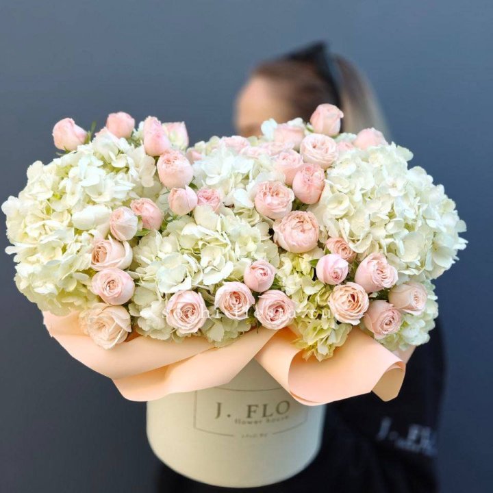 Дизайнерский бокс "Изабелла" в Нижнем Новгороде