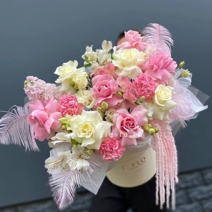 Дизайнерский бокс "Ловели" в Нижнем Новгороде