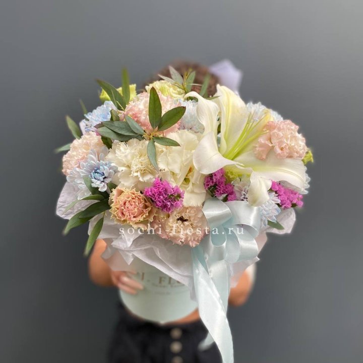 Дизайнерский цилиндр "Лилия" в Нижнем Новгороде