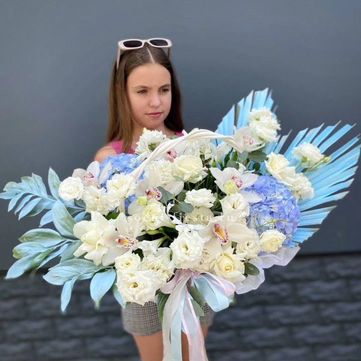 Цветочная корзина "Блю винч" в Нижнем Новгороде