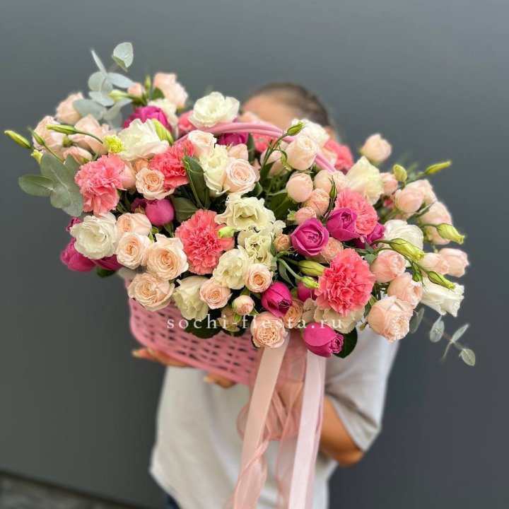 Цветочная корзина "Флоренция" в Нижнем Новгороде