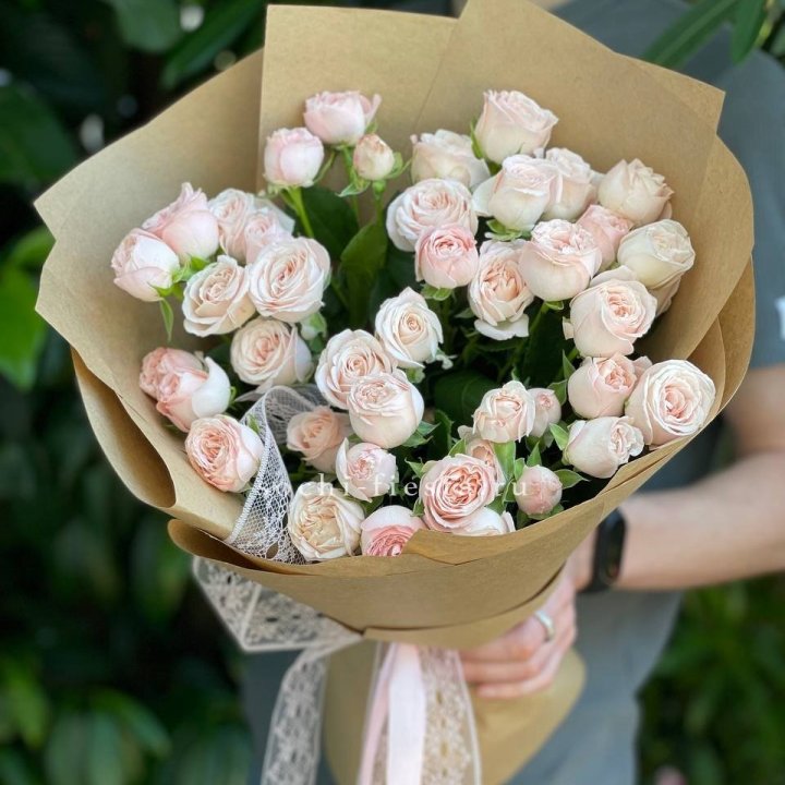 Кустовые розы букет №1 в Нижнем Новгороде