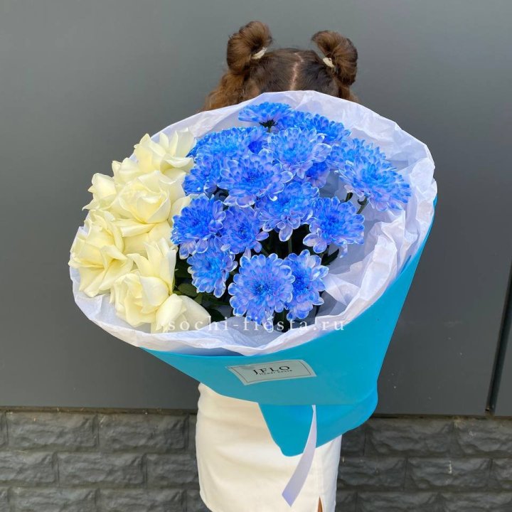 Дуо букет розы и хризантема в Нижнем Новгороде