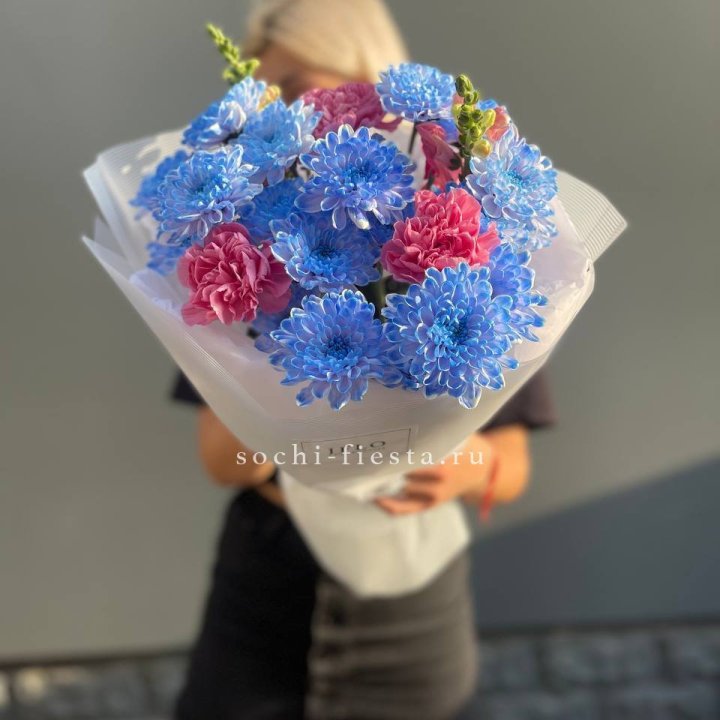 Букет сборный с хризантемой в Нижнем Новгороде