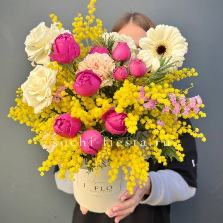 Цветы в боксе "Слобода" в Нижнем Новгороде