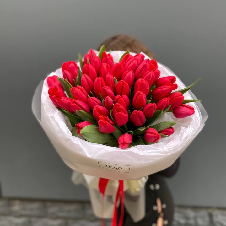 51 тюльпан "Любовь" в Нижнем Новгороде