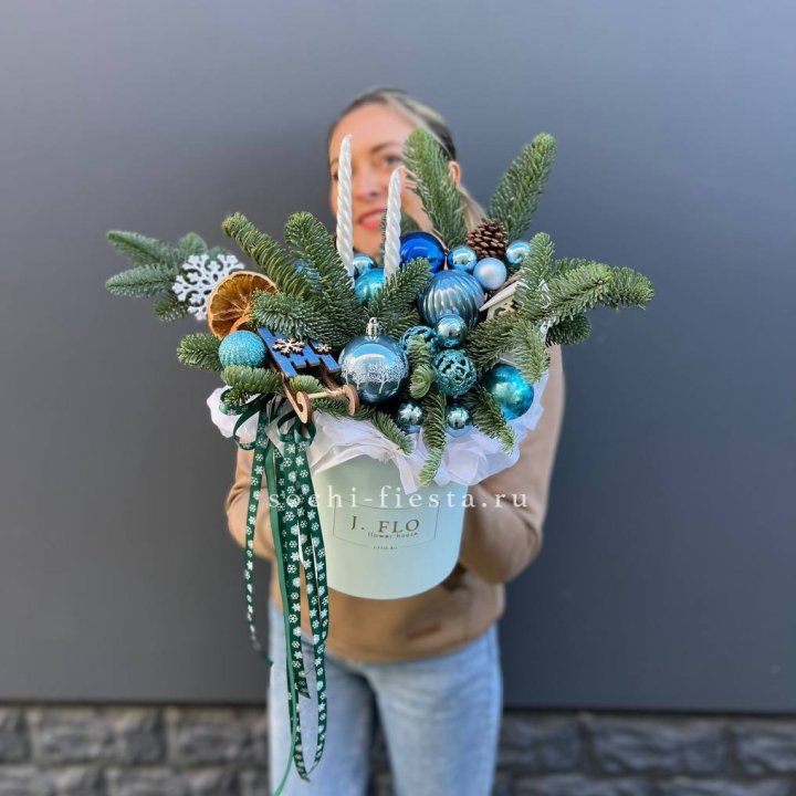 Композиция "Мери крисмас блю" в Нижнем Новгороде