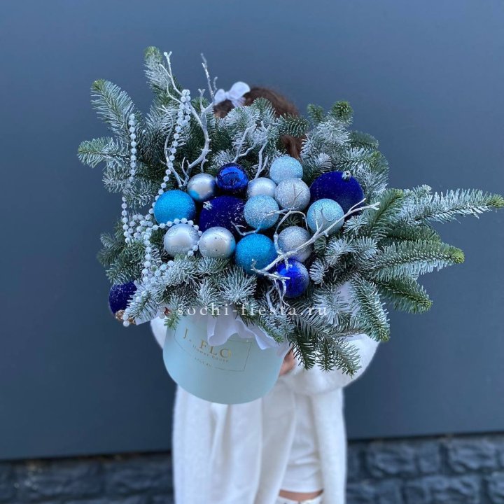 Композиция "Голубая бездна" в Нижнем Новгороде