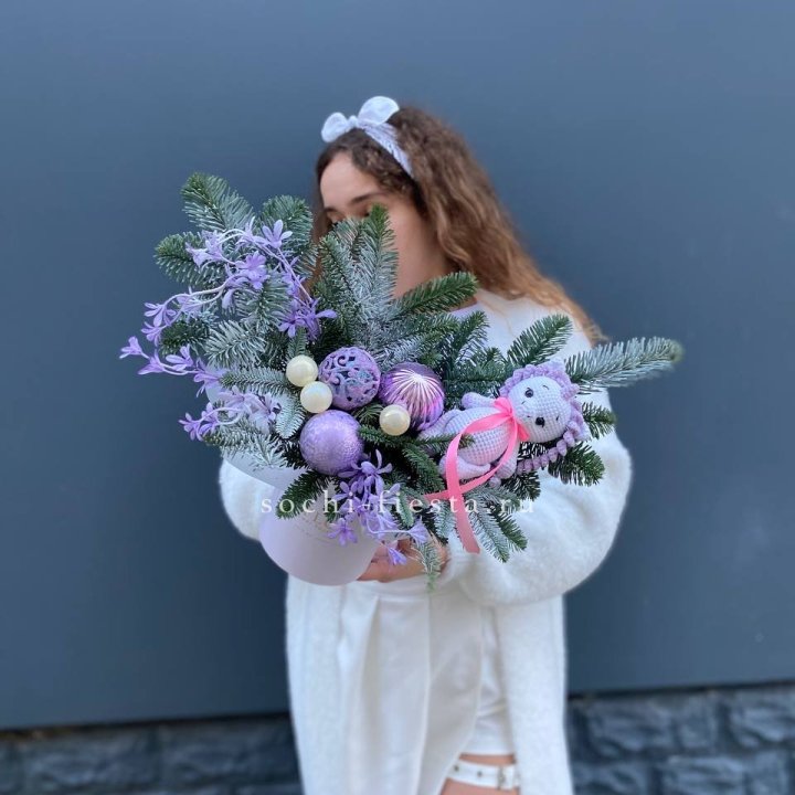 Композиция с единорогом в Нижнем Новгороде