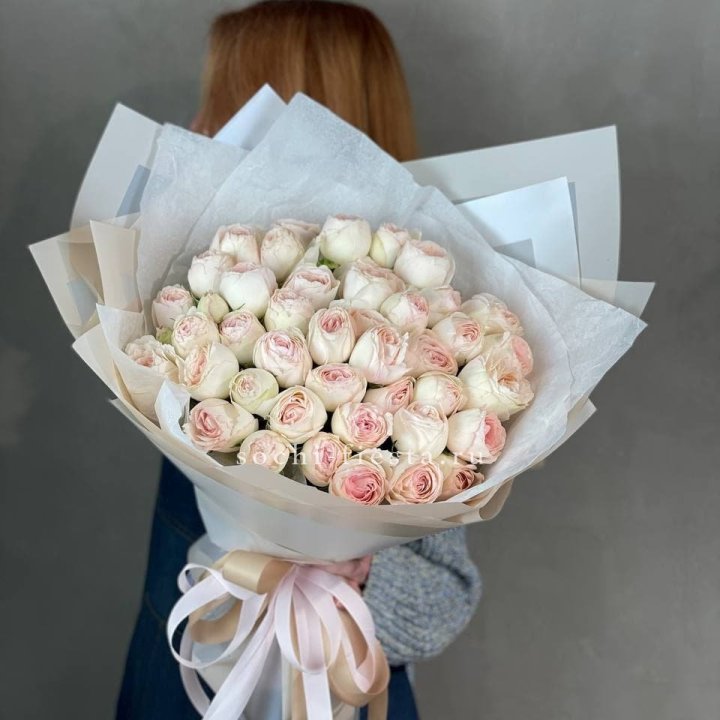 Букет пионовидных роз Пур лав в Нижнем Новгороде