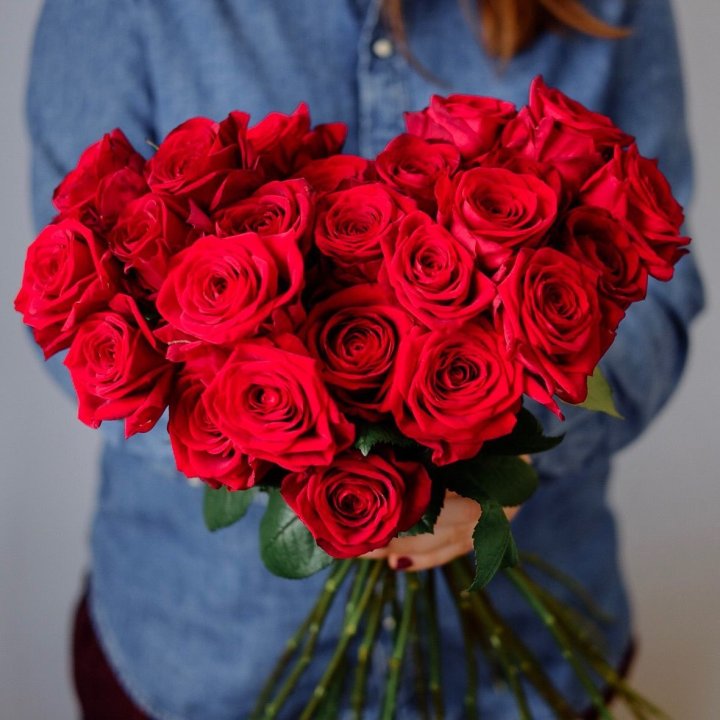 25 красных роз в Нижнем Новгороде