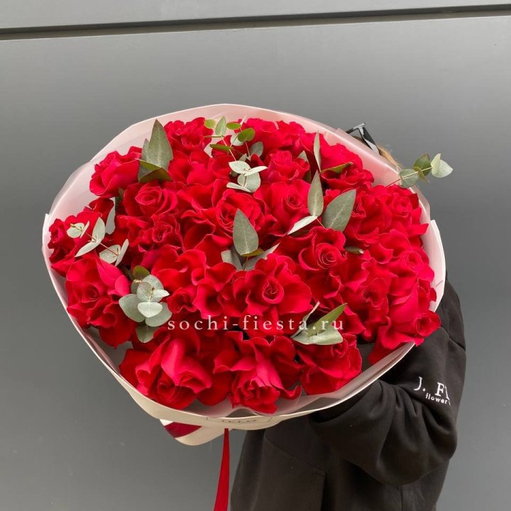 23 Красных французских роз в Нижнем Новгороде