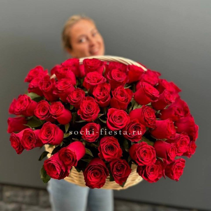 101 красная роза в корзине   в Нижнем Новгороде