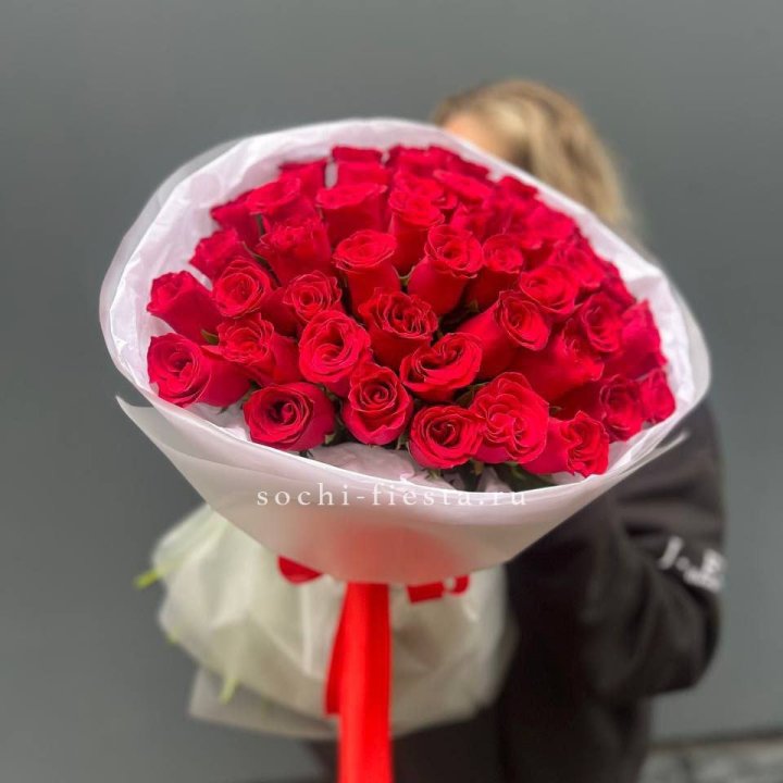 55 красных роз "Амелия" в Нижнем Новгороде