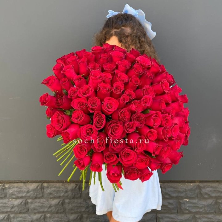 101 красная роза в Нижнем Новгороде