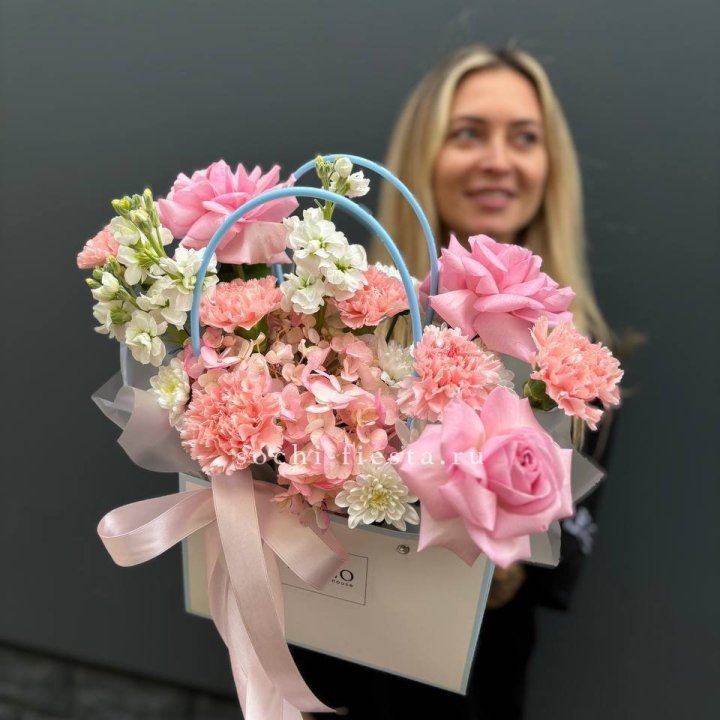 Сумочка "Бал цветов" в Нижнем Новгороде