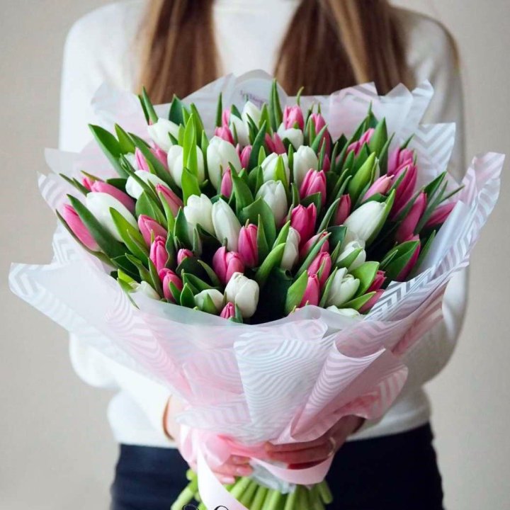 Букет тюльпанов "Лолита" в Нижнем Новгороде