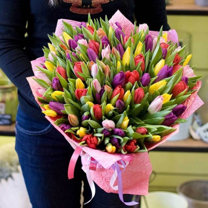 101 тюльпан "Джуси" в Нижнем Новгороде