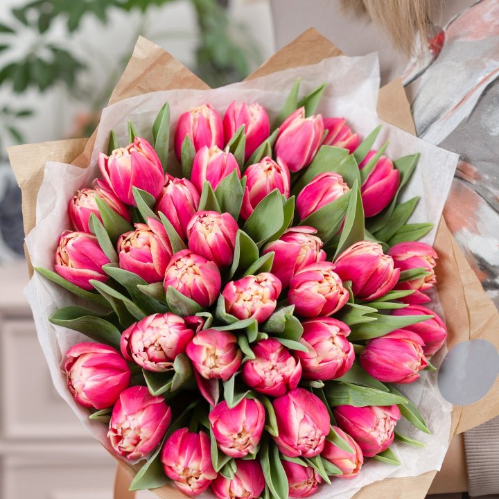 Букет пионовидных тюльпанов в Нижнем Новгороде